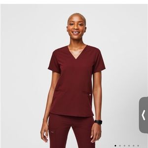 FIGS SET burgundy size small